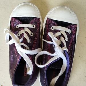 Girl's Converse Sneakers